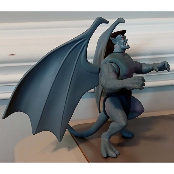 DISNEY GARGOYLES BVTV GOLIATH ACTION FIGURE 1995 - Picture 2 of 7